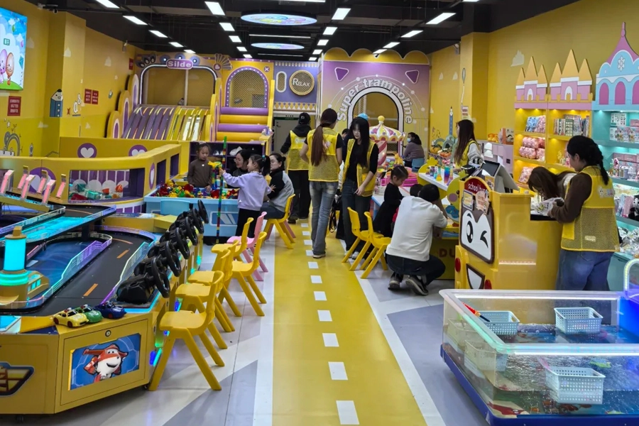 kids play area - BLEE